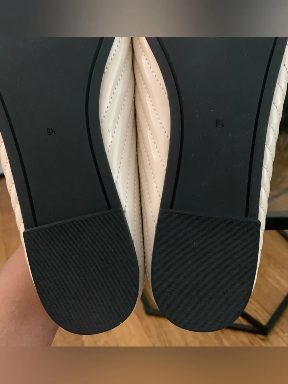 Tory Burch Cream and Black Quilted Ballet Flats with Gold Logo size 9.5